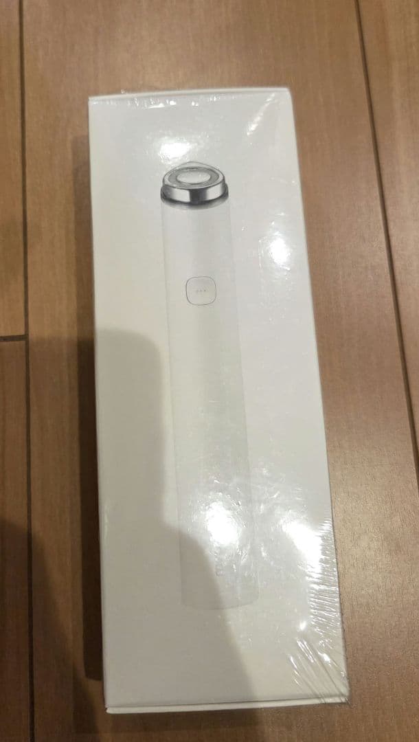 メディキューブ　ブースタープロミニ　美顔器　ホワイト