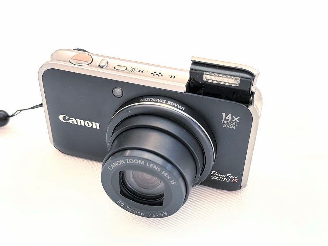 Canon Power shot SX210IS コンパクトデジタルカメラ