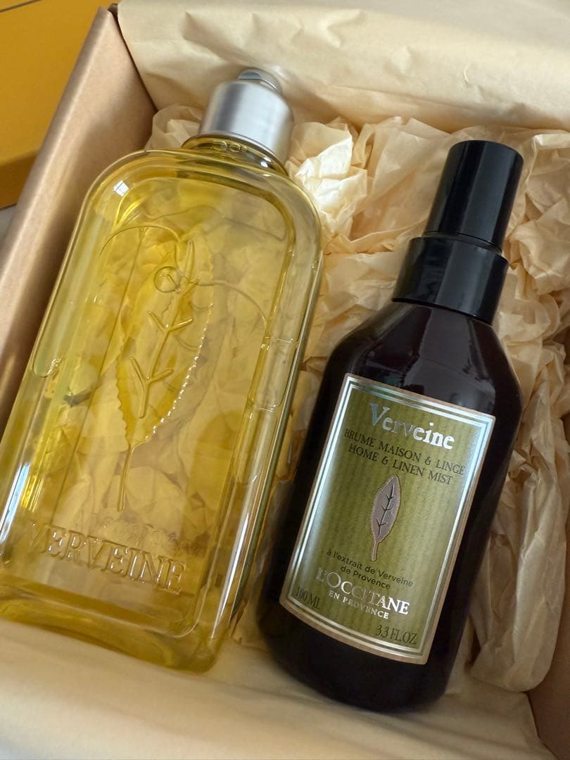 LOCCITANE ヴァーベナシャワージェル＆リネンミスト
