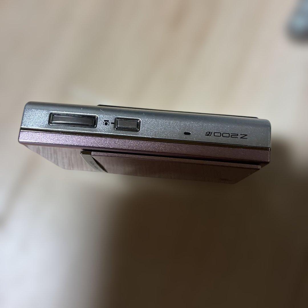 FUJIFILM FinePix Z200fd ピンク