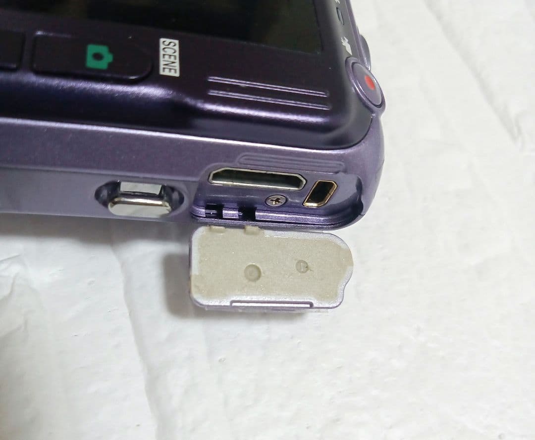 お値下げ♪Nikon Coolpix コンパクトデジタルカメラ パープル
