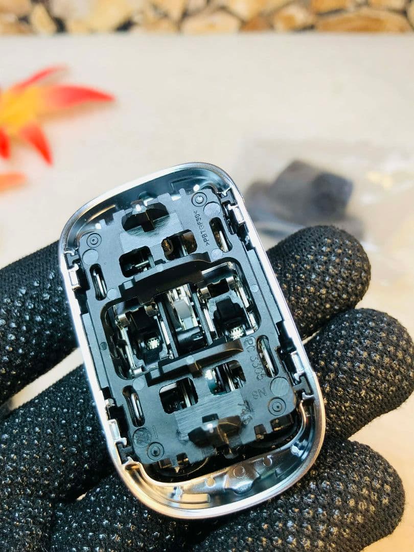 【展示、未開封品】ブラウン シリーズ7 72-N1500s電気シェーバー