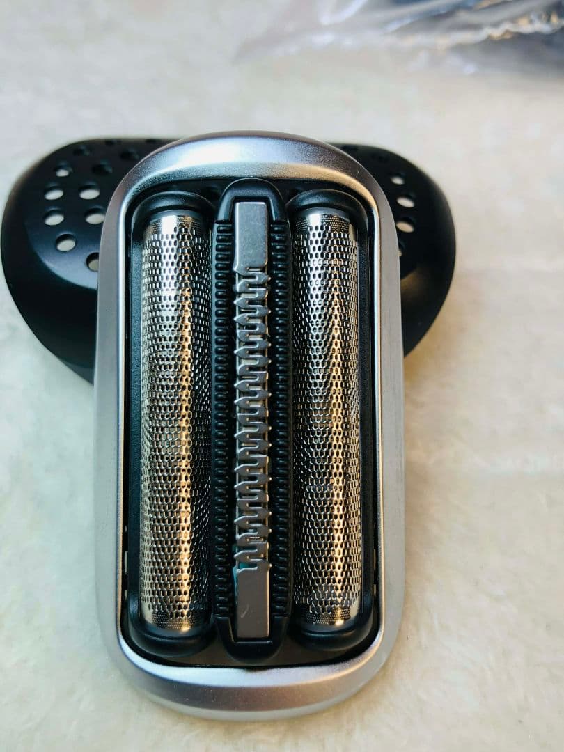 【展示、未開封品】ブラウン シリーズ7 72-N1500s電気シェーバー