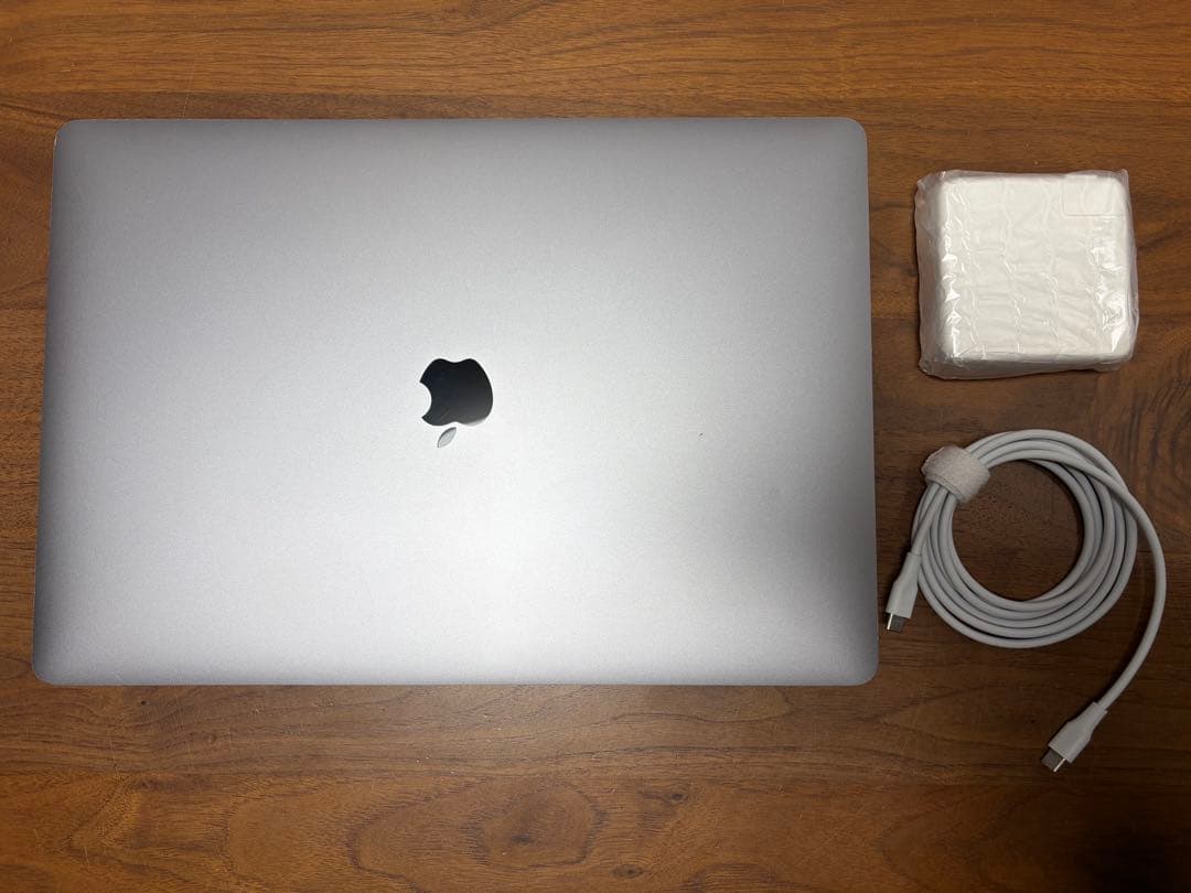 高性能❗️ MacBook Pro 16in 2019 i9&16&1TB USキ
