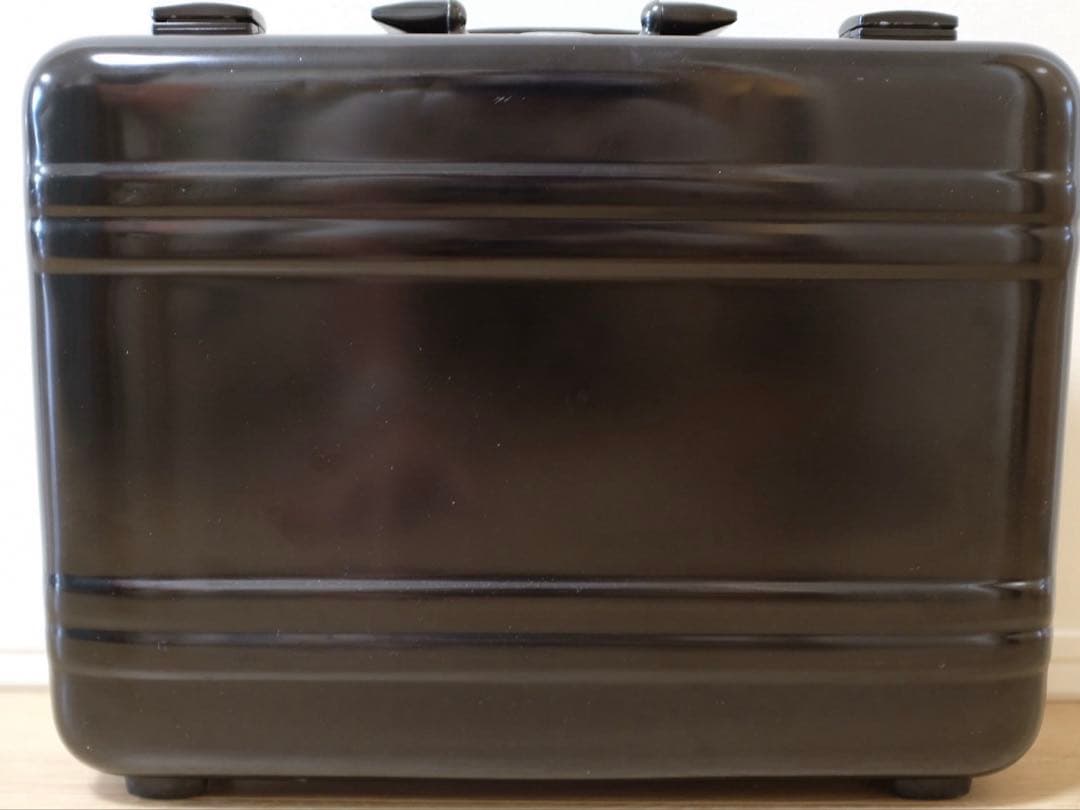 ZERO HALLIBURTON E4 セキュリティケース ブラック
