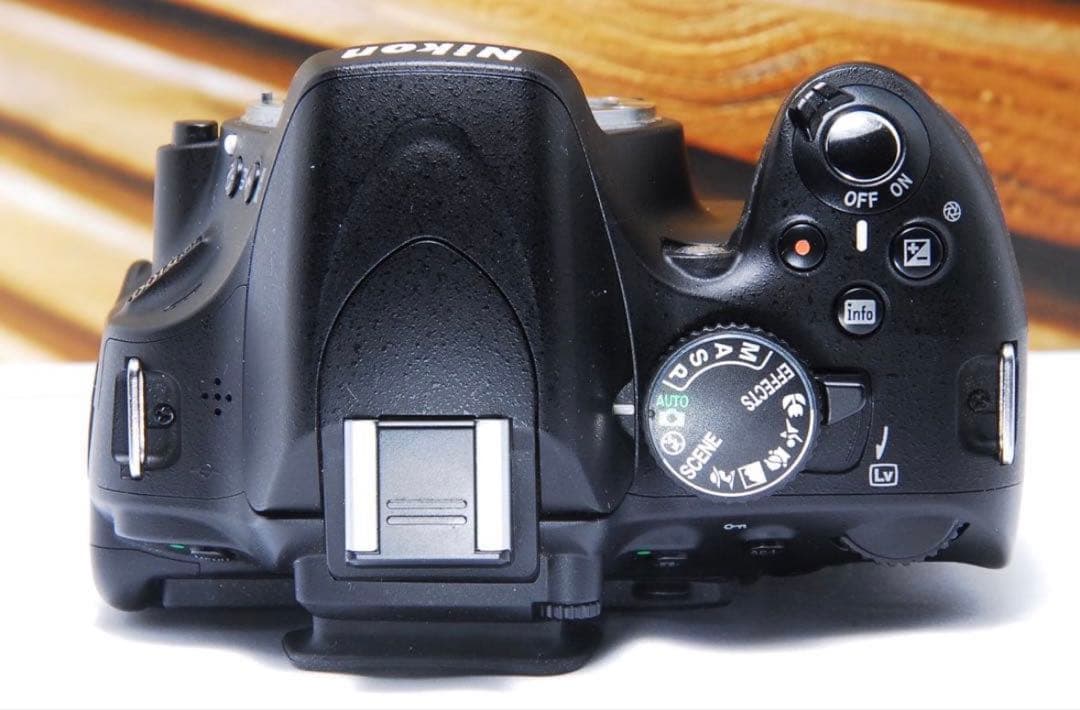 【ショット数 717回】Nikon ニコン　D5100 デジタル一眼　スマホ転送