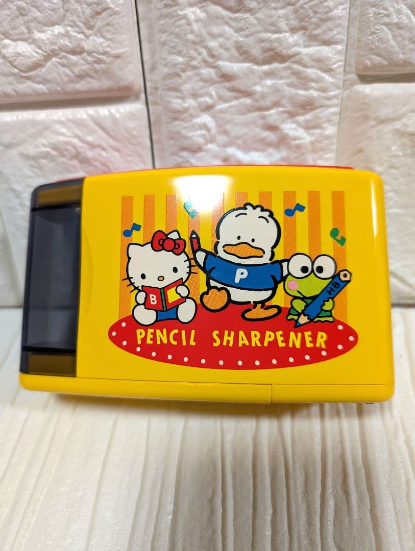 サンリオ ペンシルシャープナー あひるのペックルけろけろけろっぴハローキティ