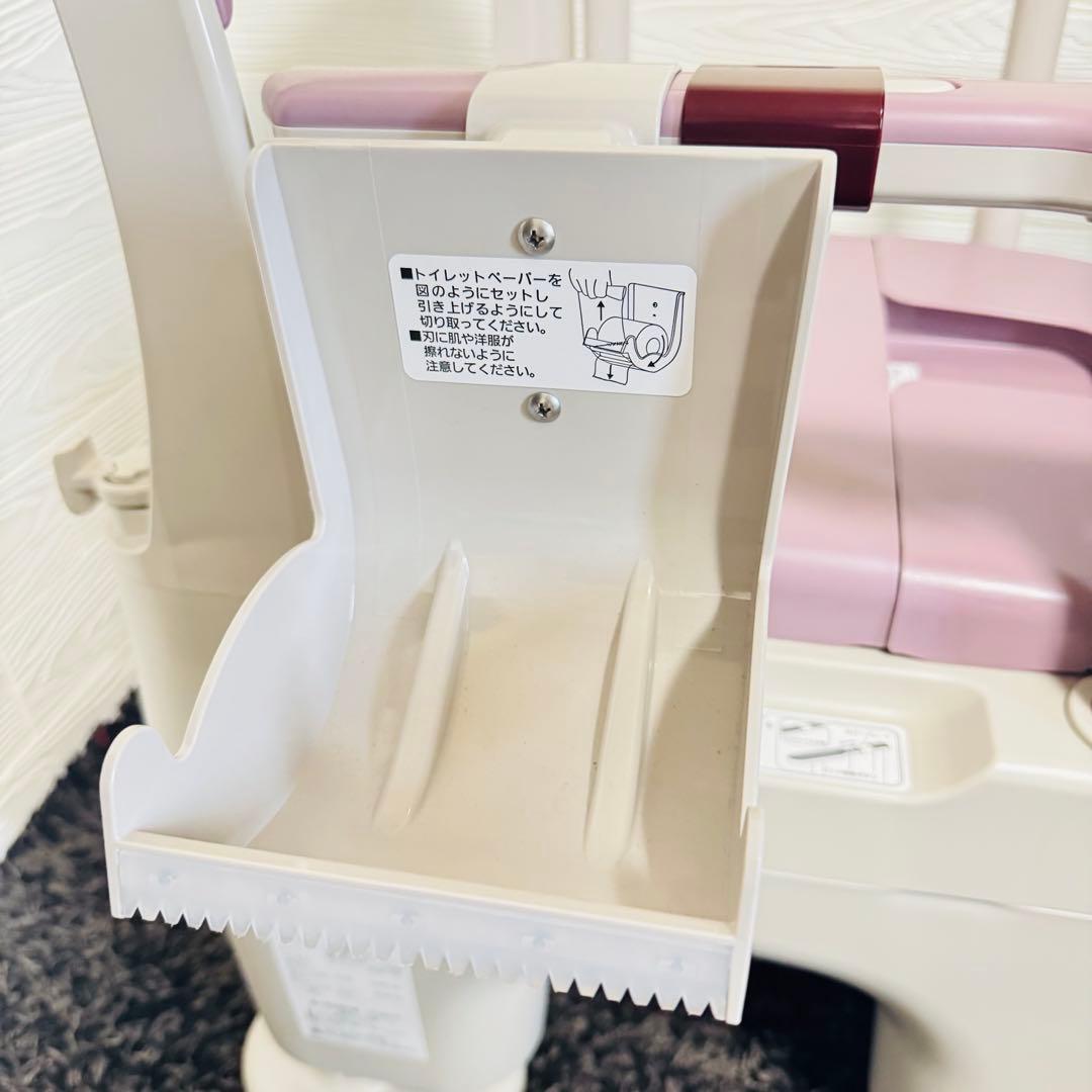 Panasonicポータブルトイレ座楽ラフィーネ　PN-L30200