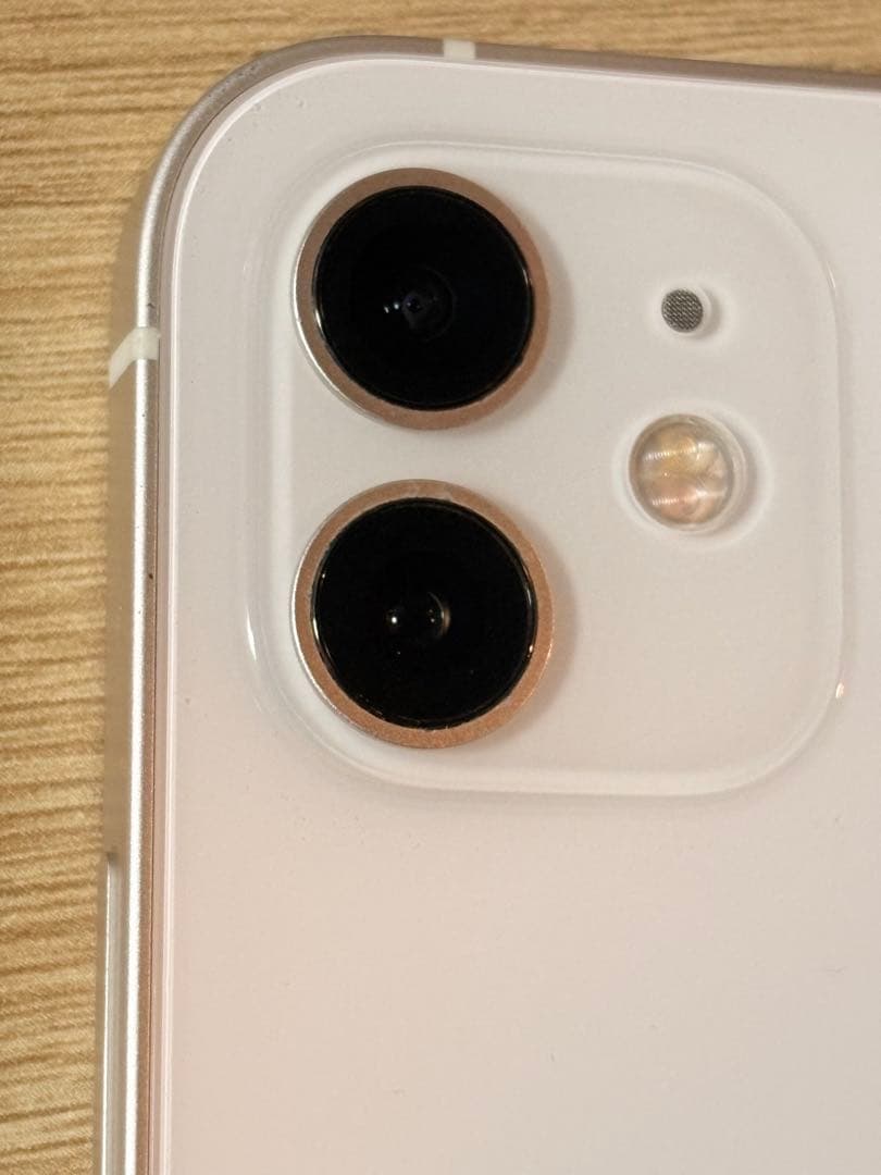Apple iPhone 12ホワイト 本体　64GB SIMロックなし