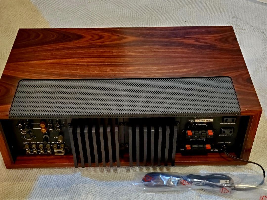 【メーカーメンテナンス品・美品】LUXMAN L-309V プリメインアンプ