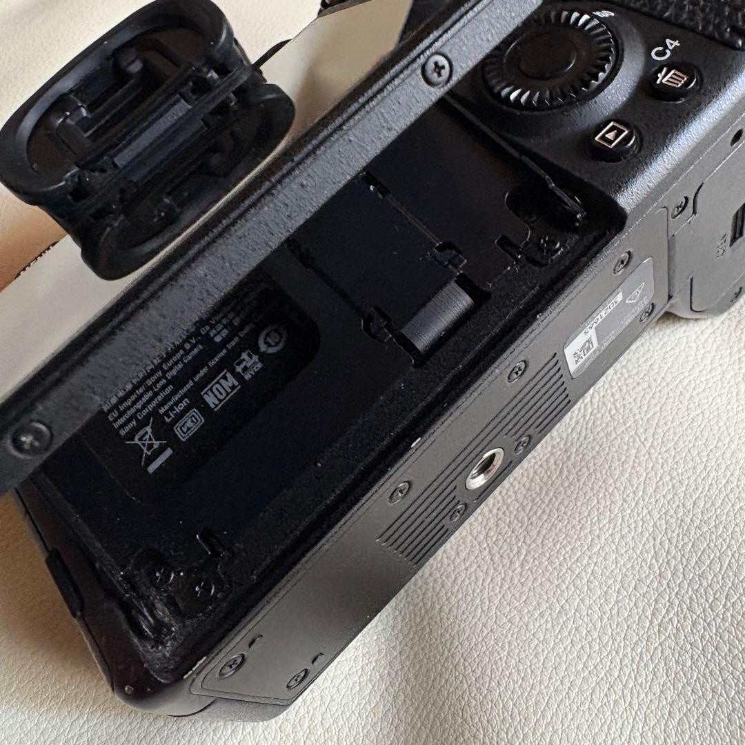 SONY α9 II ilce-9m2 ボディ　ソニー点検清掃済 バッテリー新品