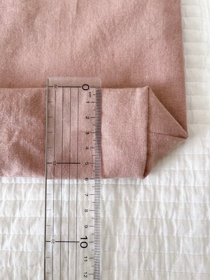 ハンドメイド✳︎ マチあり巾着　さくらんぼ刺繍　くすみピンク