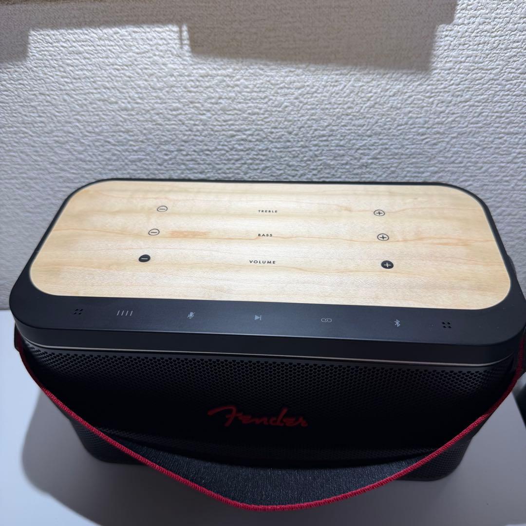 Fender RIFF ポータブルBluetoothスピーカー ほぼ未使用