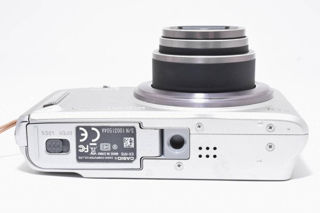 極美品 カシオ　CASIO EXILIM EX-H15 シルバー ＃A411