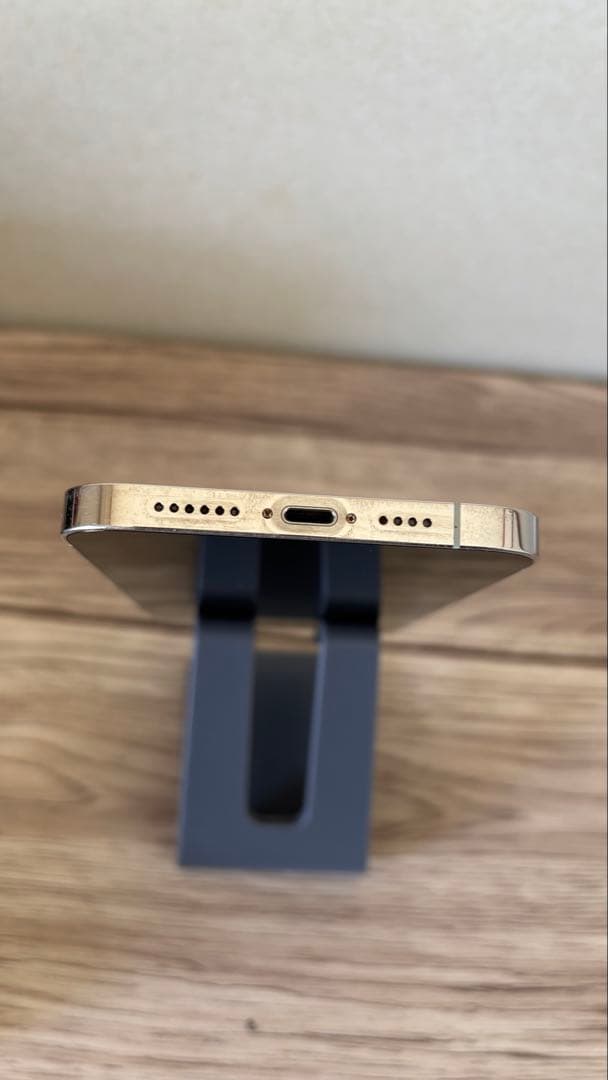 Apple iPhone 12 Pro Max シルバー