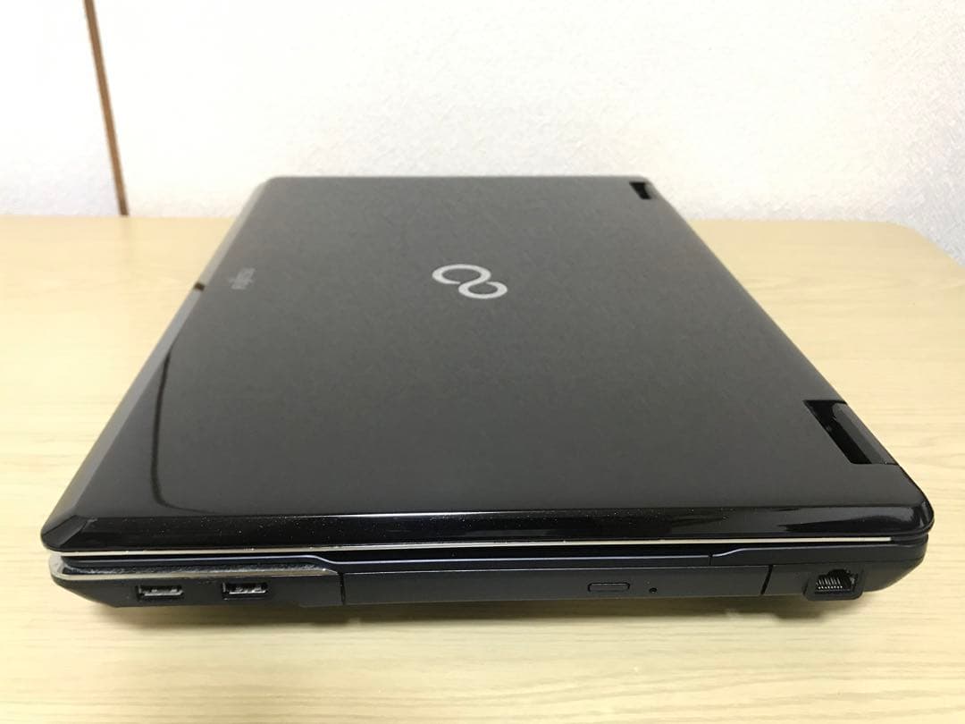 富士通 Lifebook NH70/DD Win11 i7 SSD+HDD