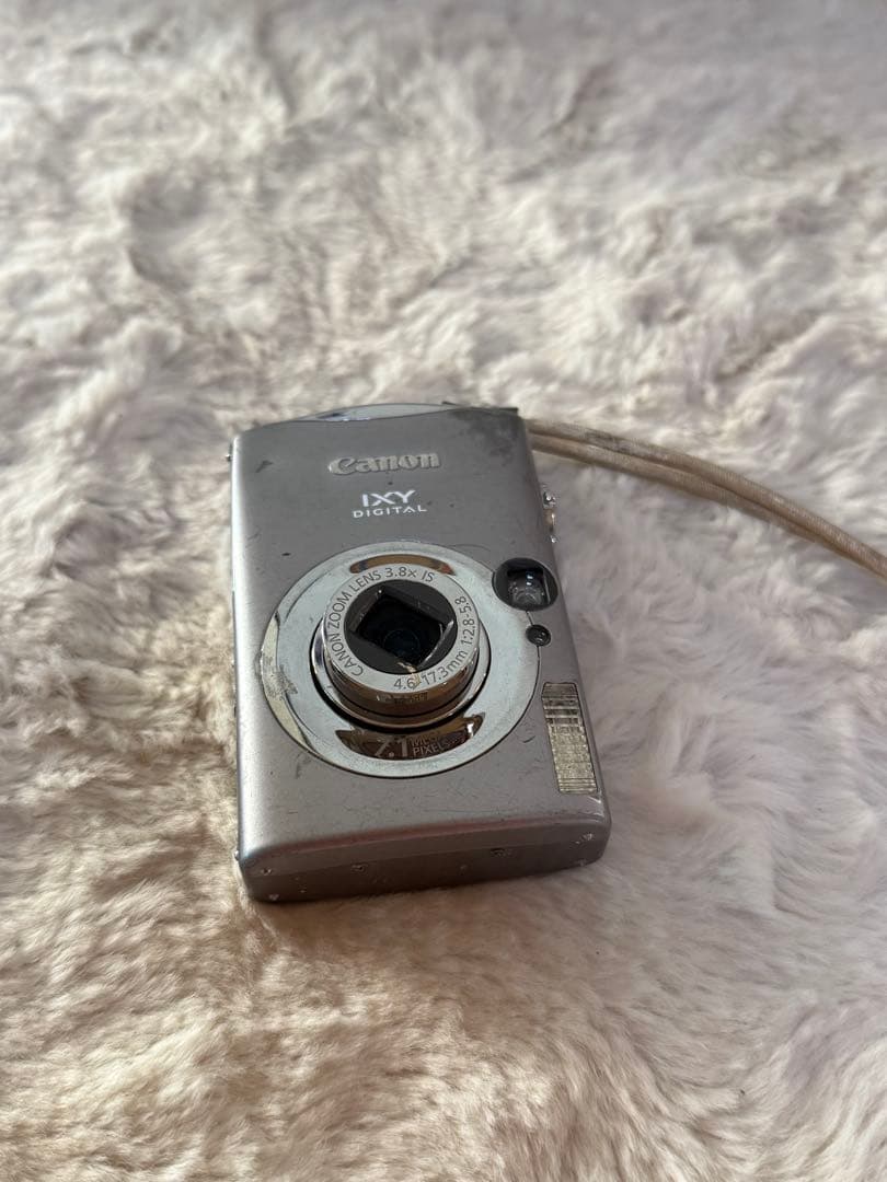 Canon IXY DIGITAL 900 IS　ジャンク