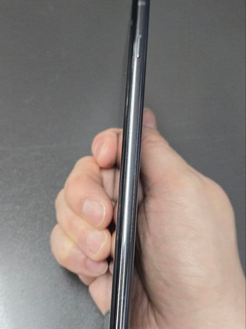 Samsung Galaxy S10+ 本体 docomo