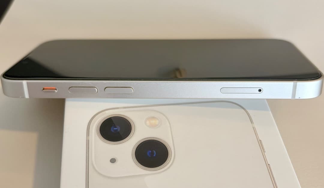 iPhone 13 mini 128GB スターライト 92% SIMフリー