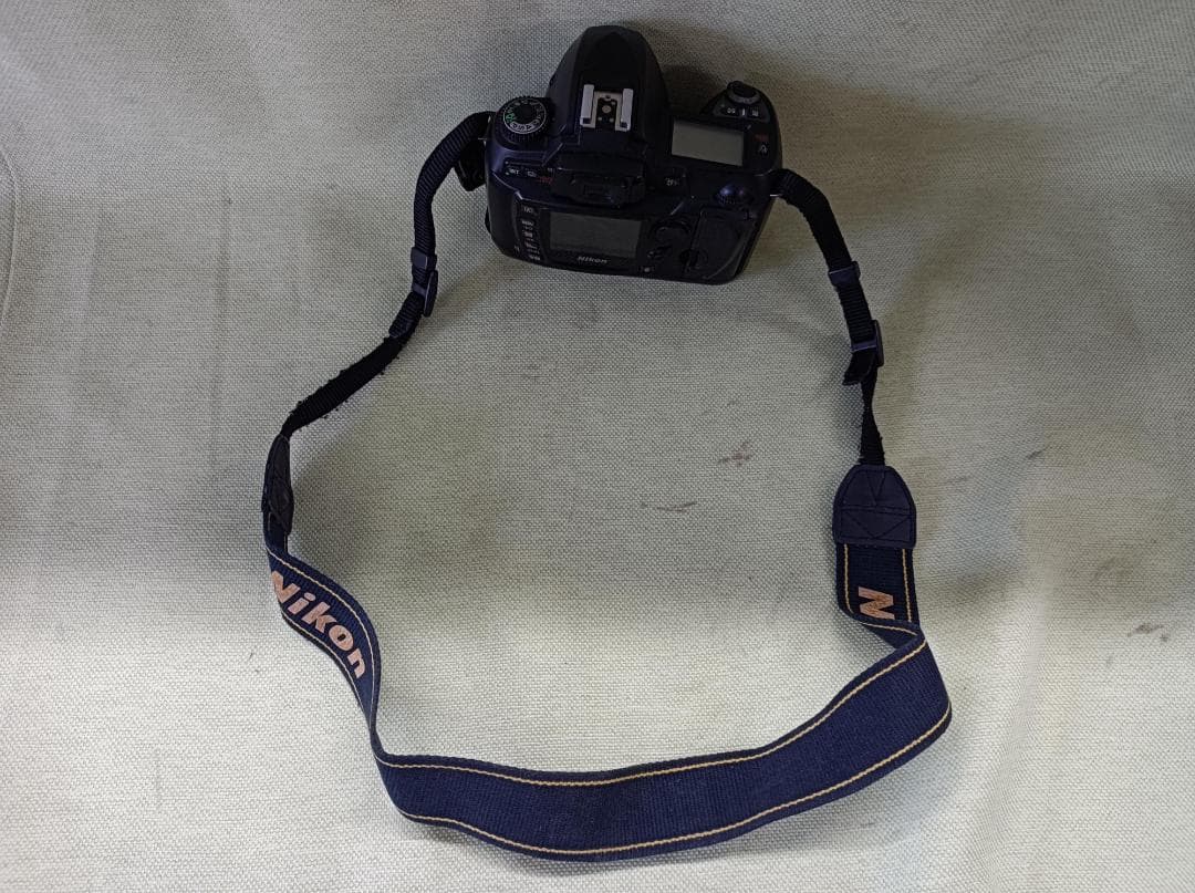 都《FGPWL》NIKON　ニコン　D70S　18-70レンズ　カメラ＋レンズ