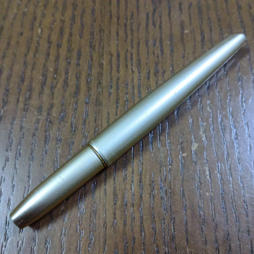 PLATINUM 万年筆