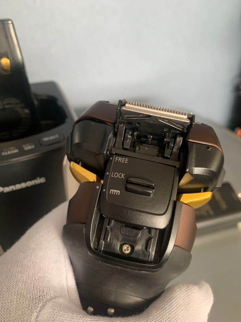 ☆Panasonic☆　ラムダッシュ5枚刃　電気シェーバー ES-CLV7D