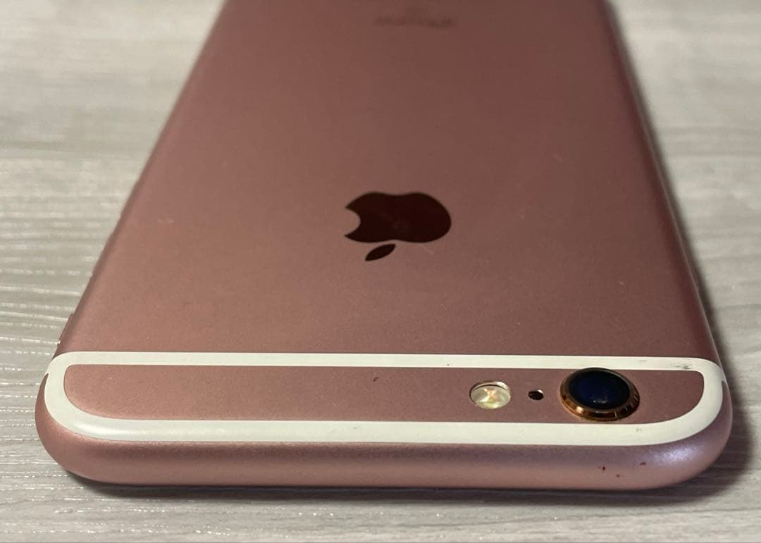 バッテリー新品美品 simフリー IPhone6S 64GB