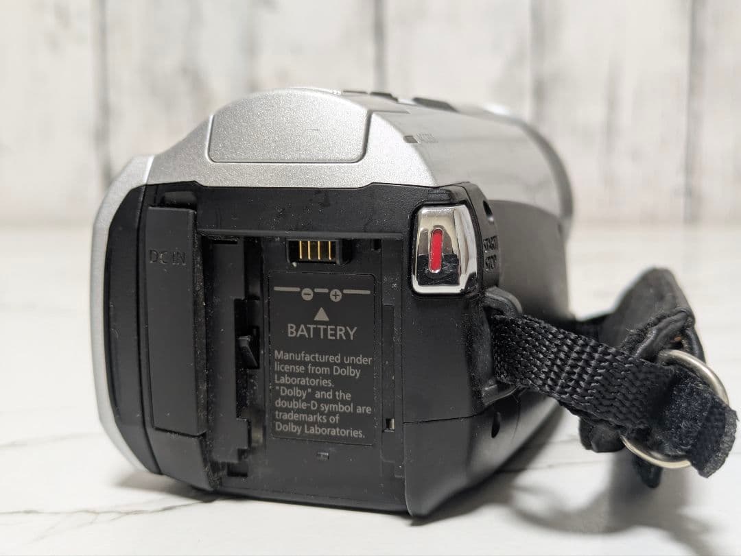 Canon　iVIS HF M51