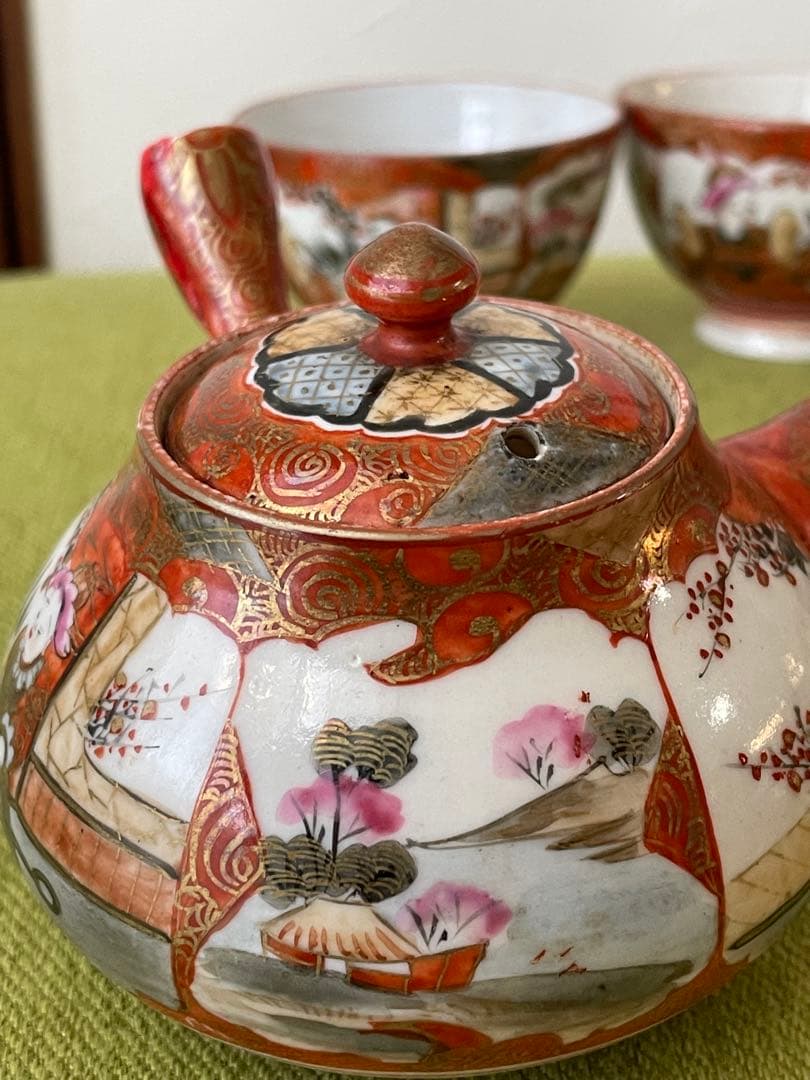 九谷焼　金彩赤絵　小茶器揃　急須と湯呑5客　骨董　(直し有り)