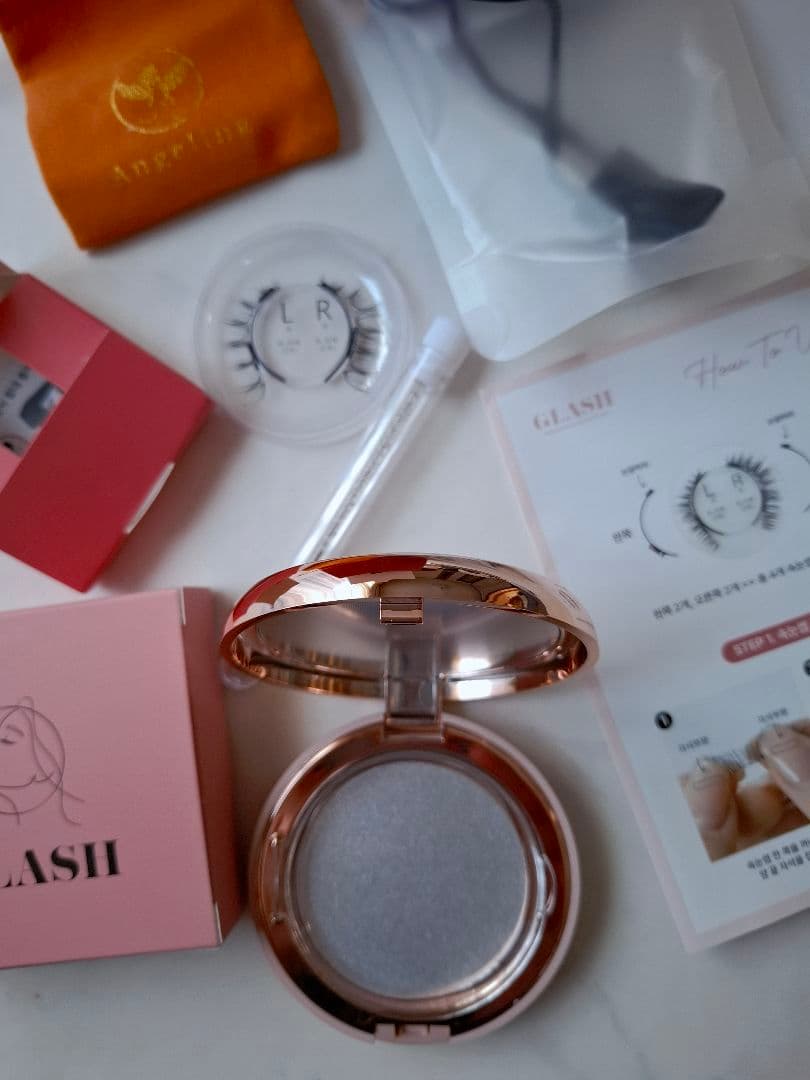 未使用新品　GLASH公式正規品】マグネット式つけまつ毛　フルセット