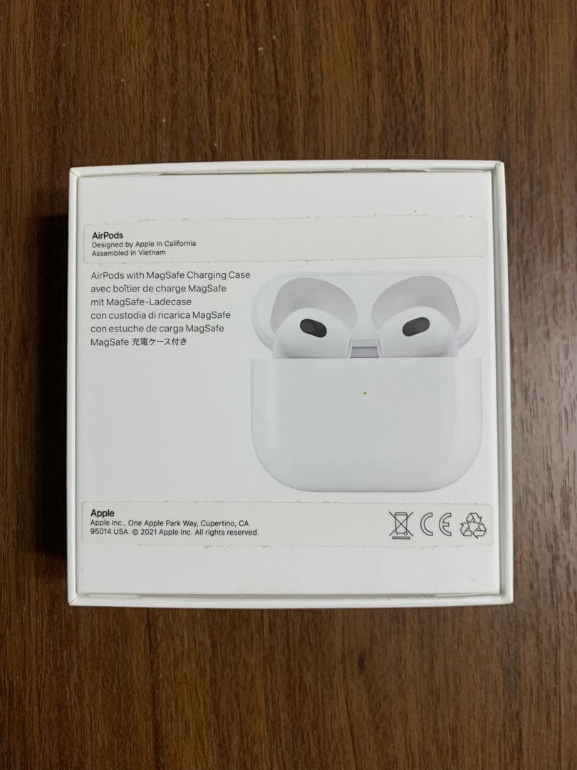 【純正】Apple AirPods (第3世代) 充電ケース付 付属品あり