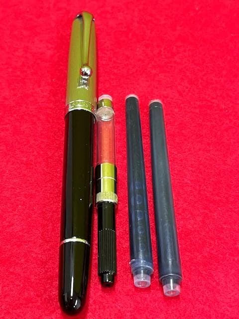 未使用品 アウロラ万年筆 88 オタントット シルバーキャップ 14k EF
