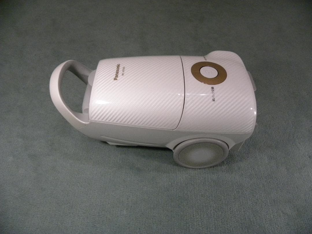 1607＊Panasonic軽量スリム掃除機