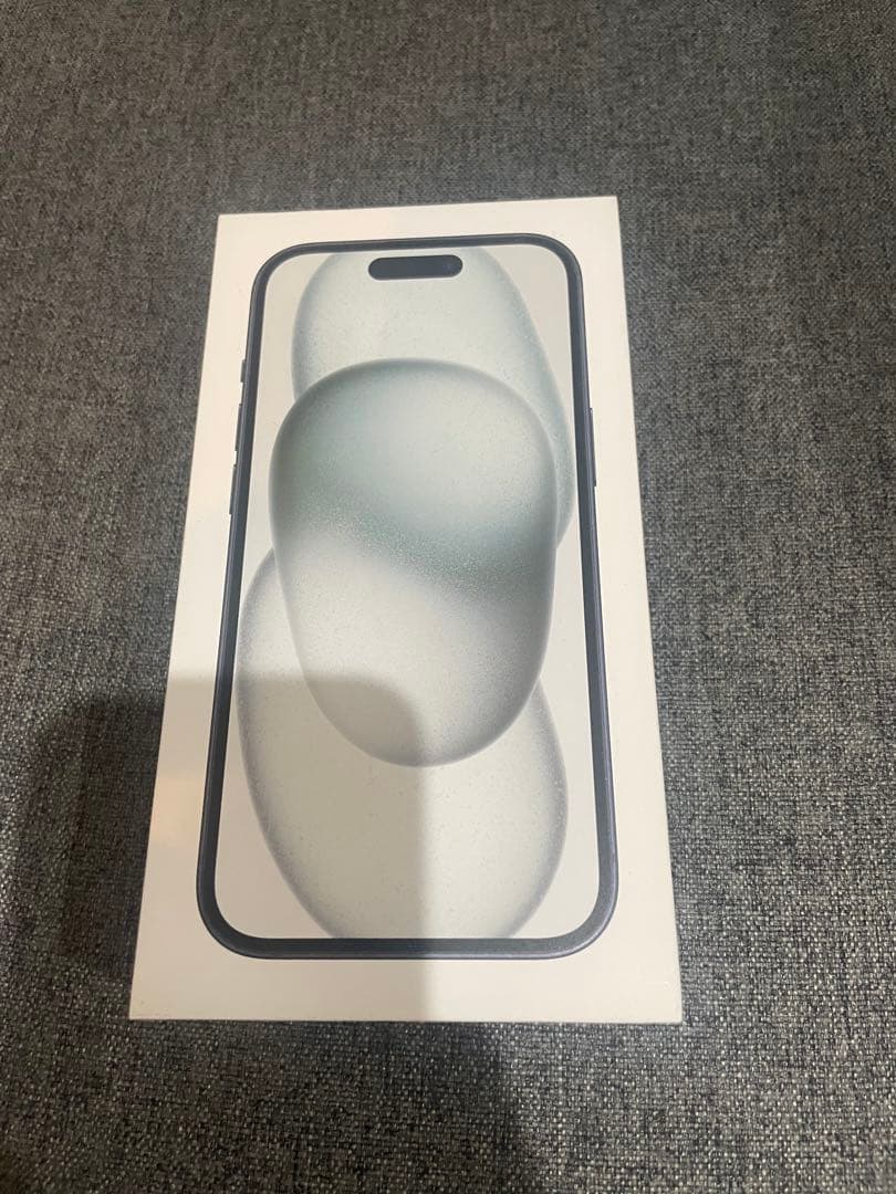 iPhone 15ブラック 6.1インチ 本体128GB