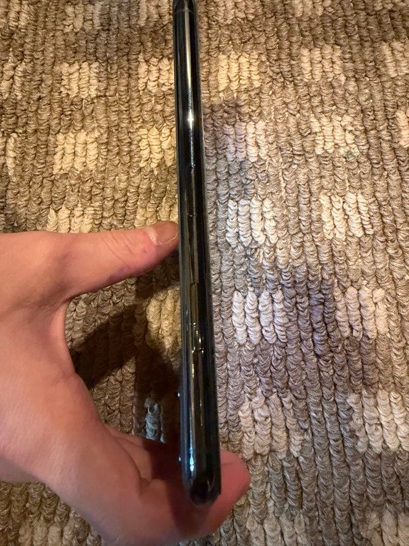 iPhone 11 Pro Max 美品
