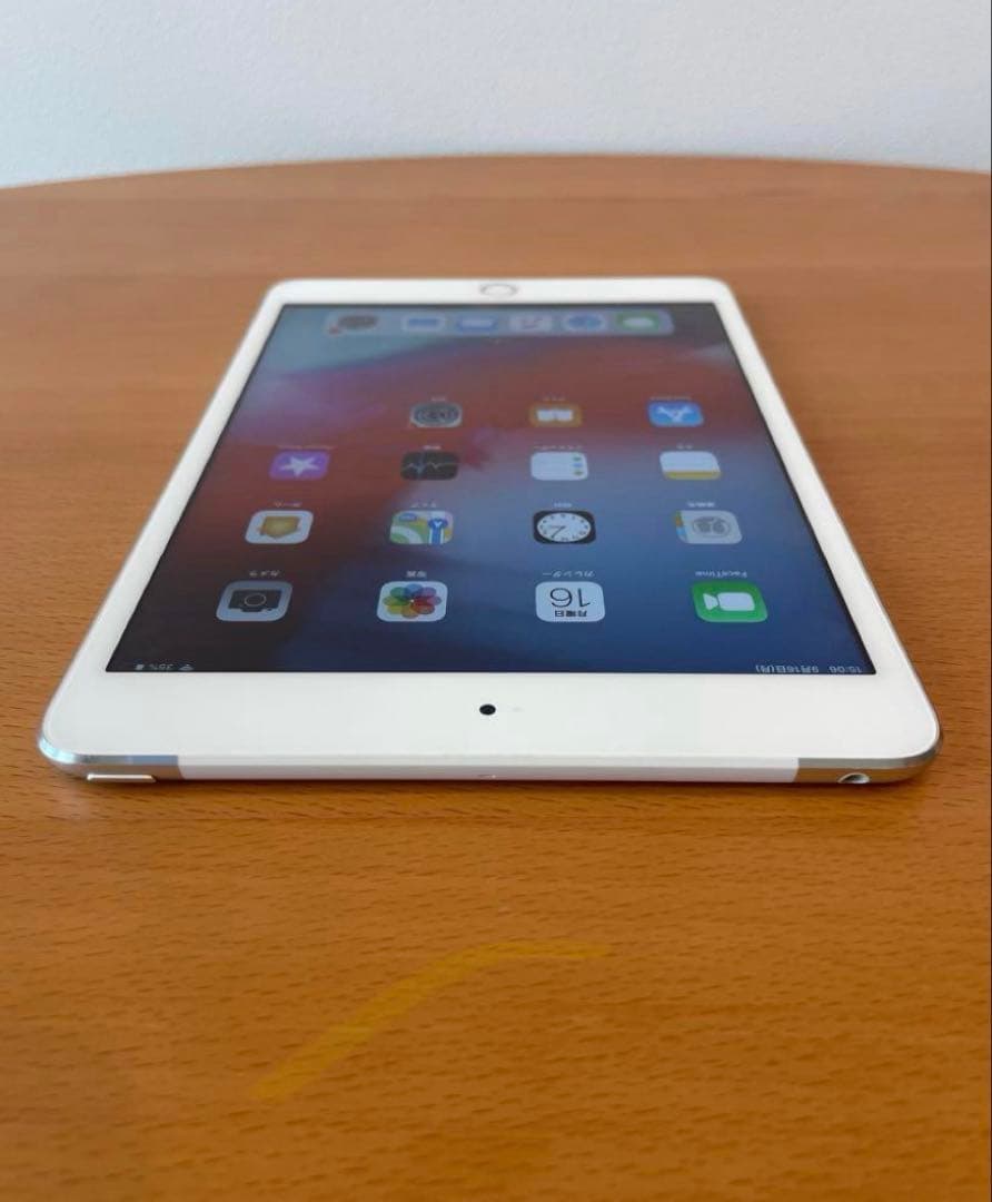 【美品】iPad mini3 Wi-Fi+Cellularモデル16GB