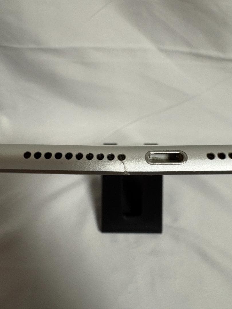 【良品】iPad mini5 Wi-Fi版 64GB シルバー