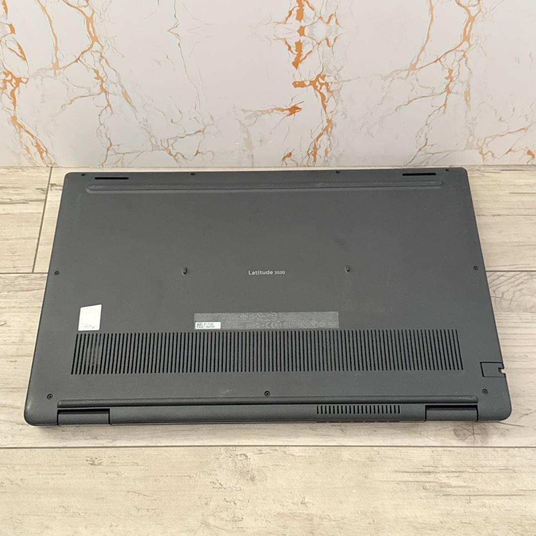 DELL Latitude 第11世代 i5 16G/SSD256 Office