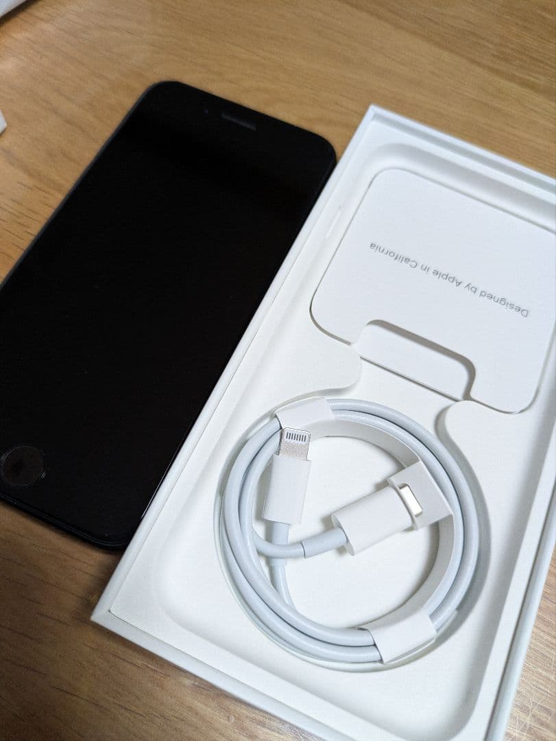 iPhone SE 第3世代64GB ※初期化済　SIMフリー