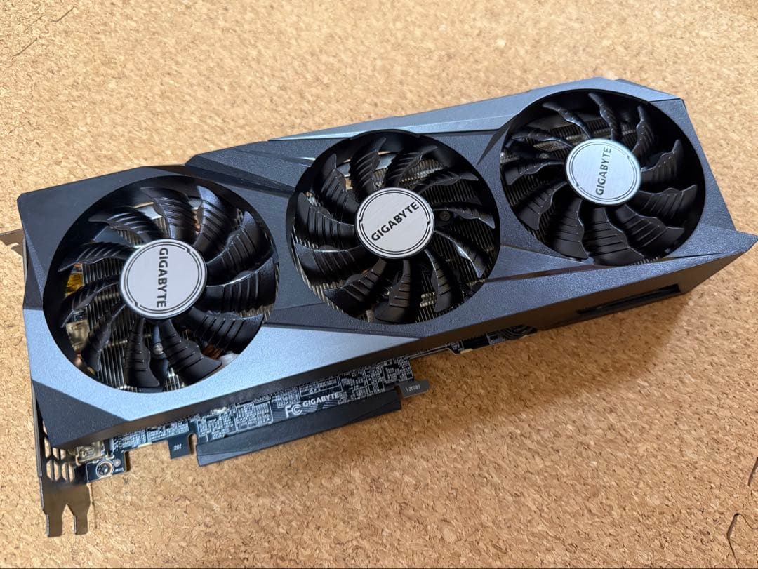 GIGABYTE RTX3070 GAMING OC 国内正規品