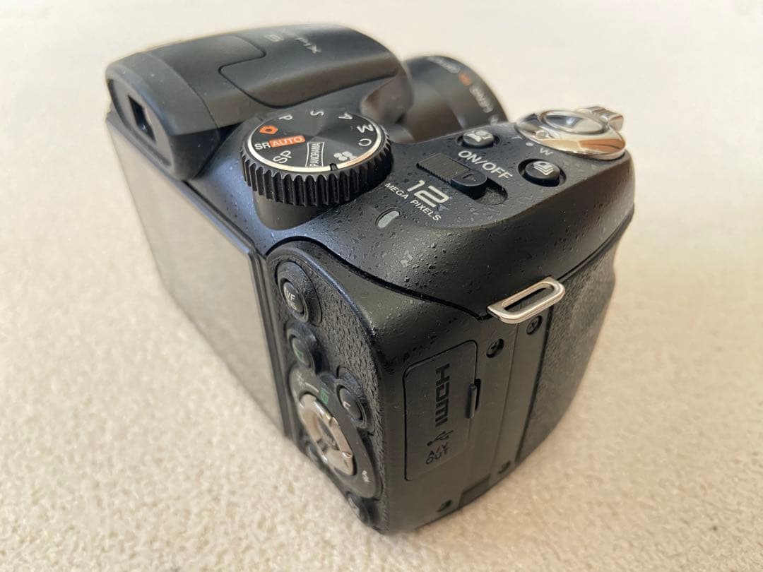 FUJIFILM Finepix S2500HD + SD32GB コンデジ