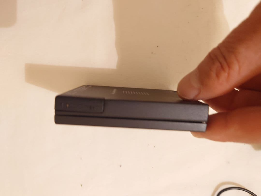 【ジャンク美品】Victor ポータブルミニディスクプレーヤー XM-PX5