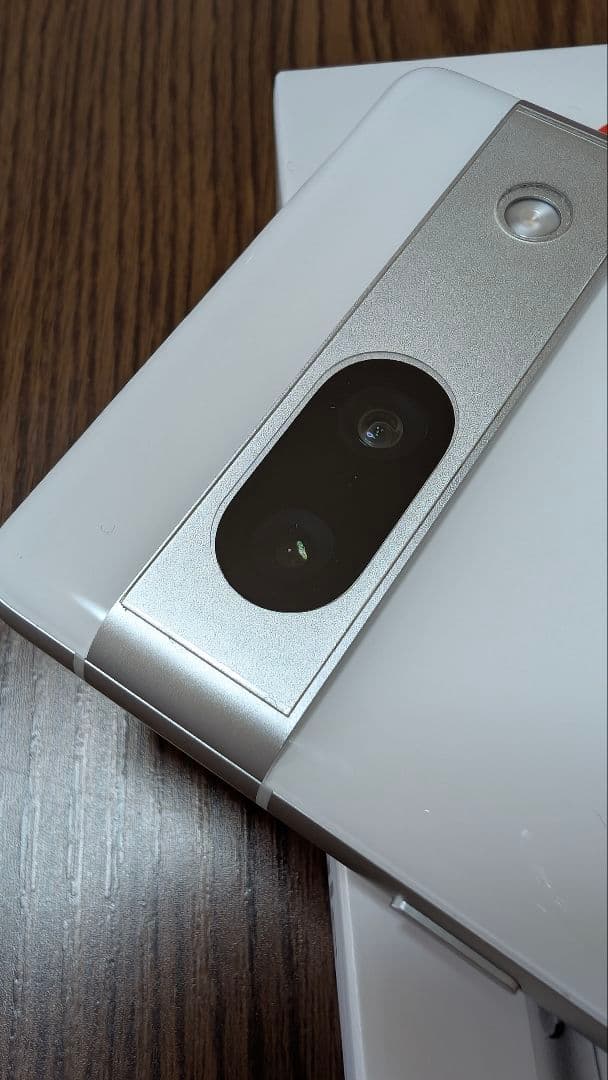 Google Pixel 7a ホワイト 超美品