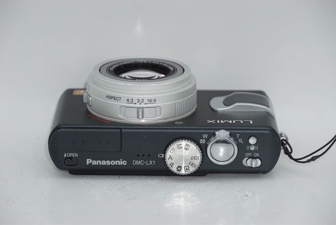 LUMIX ルミックス DMC-LX1