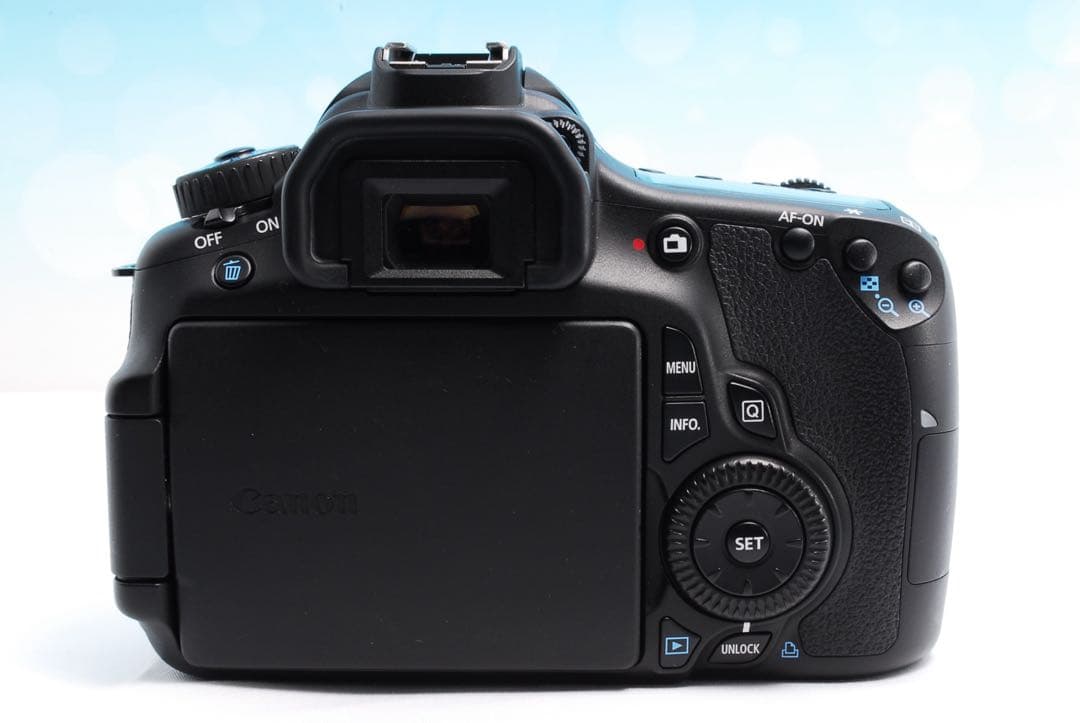 Canon EOS 60D ダブルレンズセット デジタル一眼レフ入学式や運動会に
