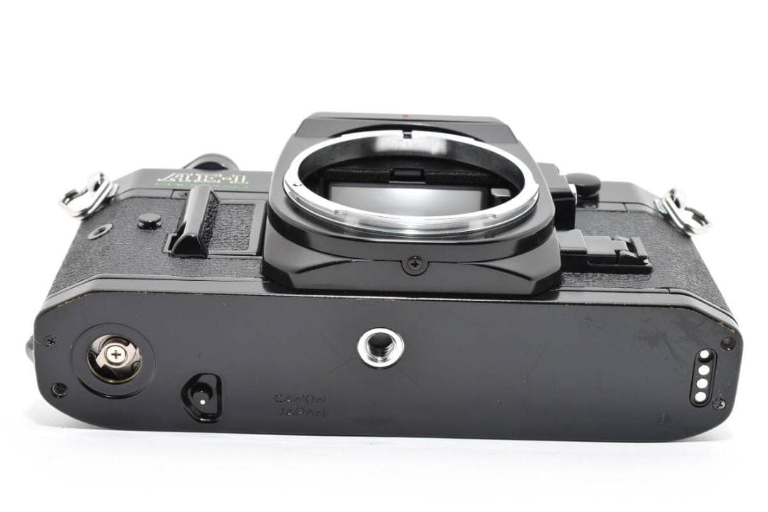 ■美品■ Canon AE-1 PROGRAM ボディ《鳴き無し 動作確認済み》