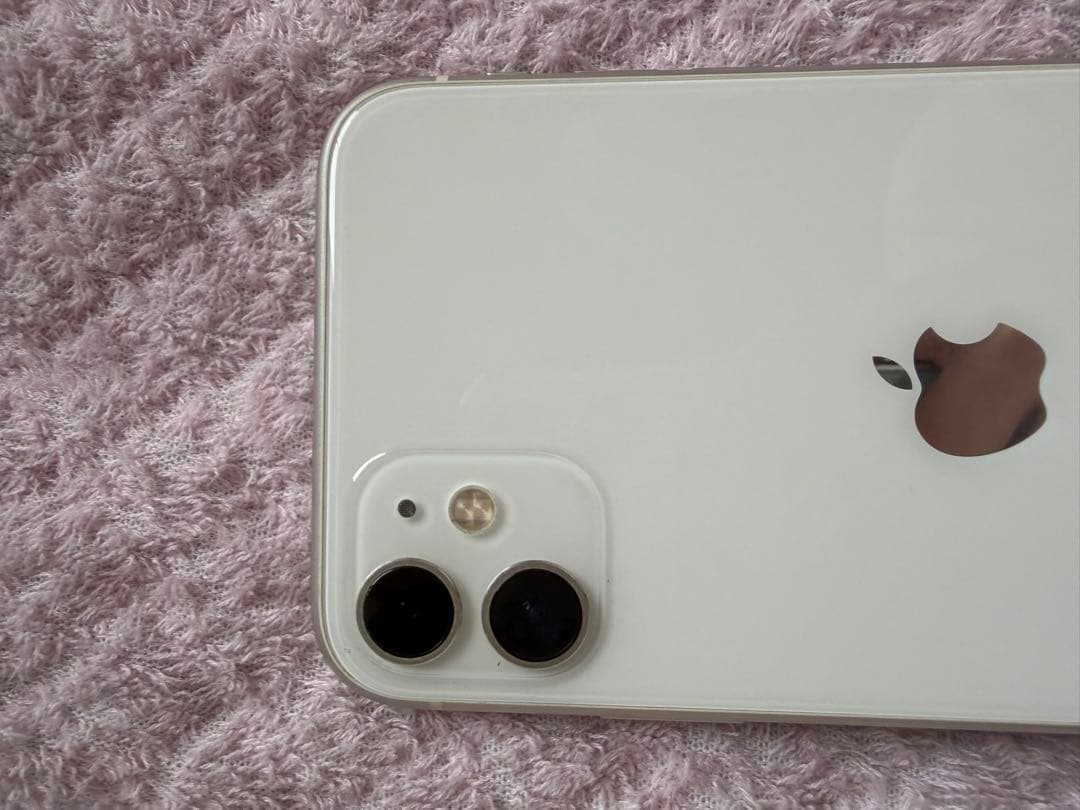 iPhone11 本体 64GB ホワイト SIMフリー