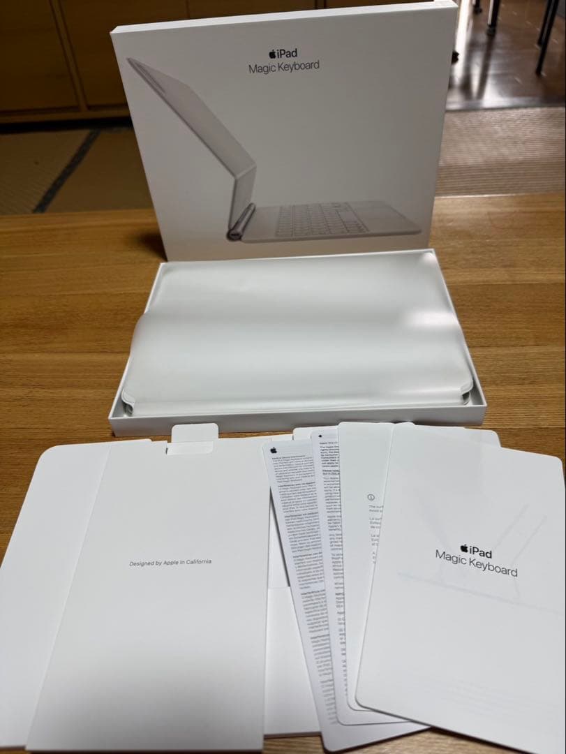 【超美品】iPad Magic Keyboard iPad Air 11インチ用