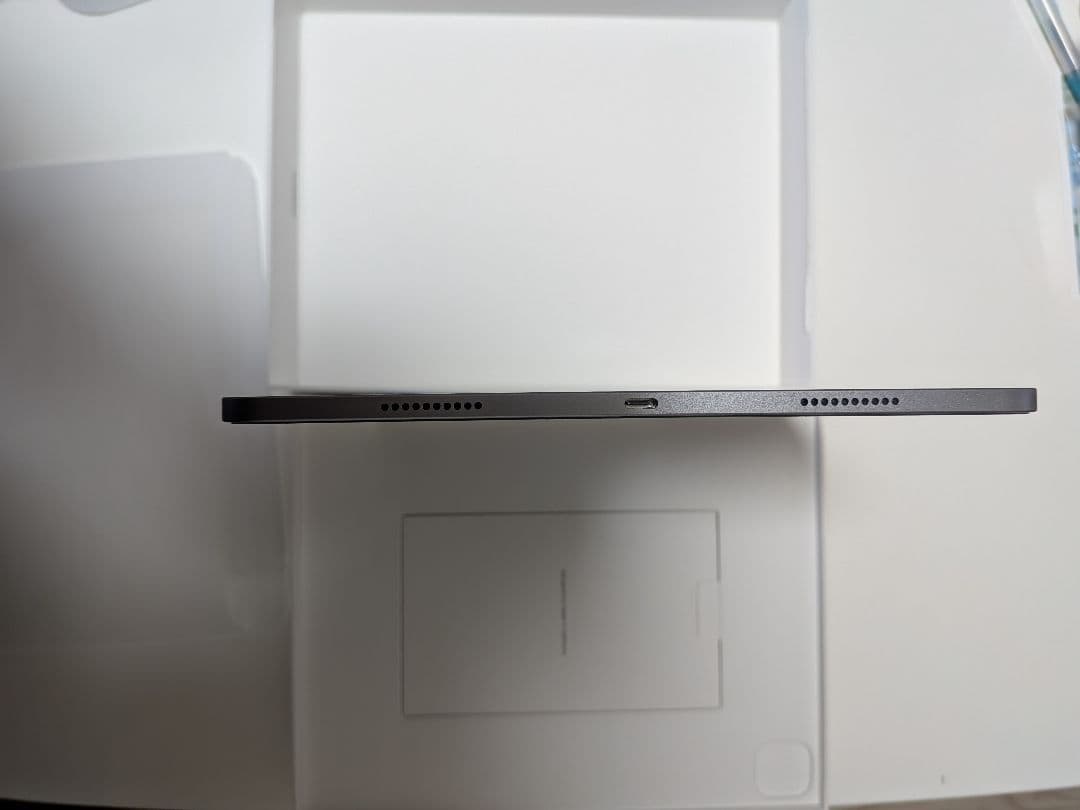 M2 iPad Pro 第6世代　12.9インチ 256gb おまけ付き