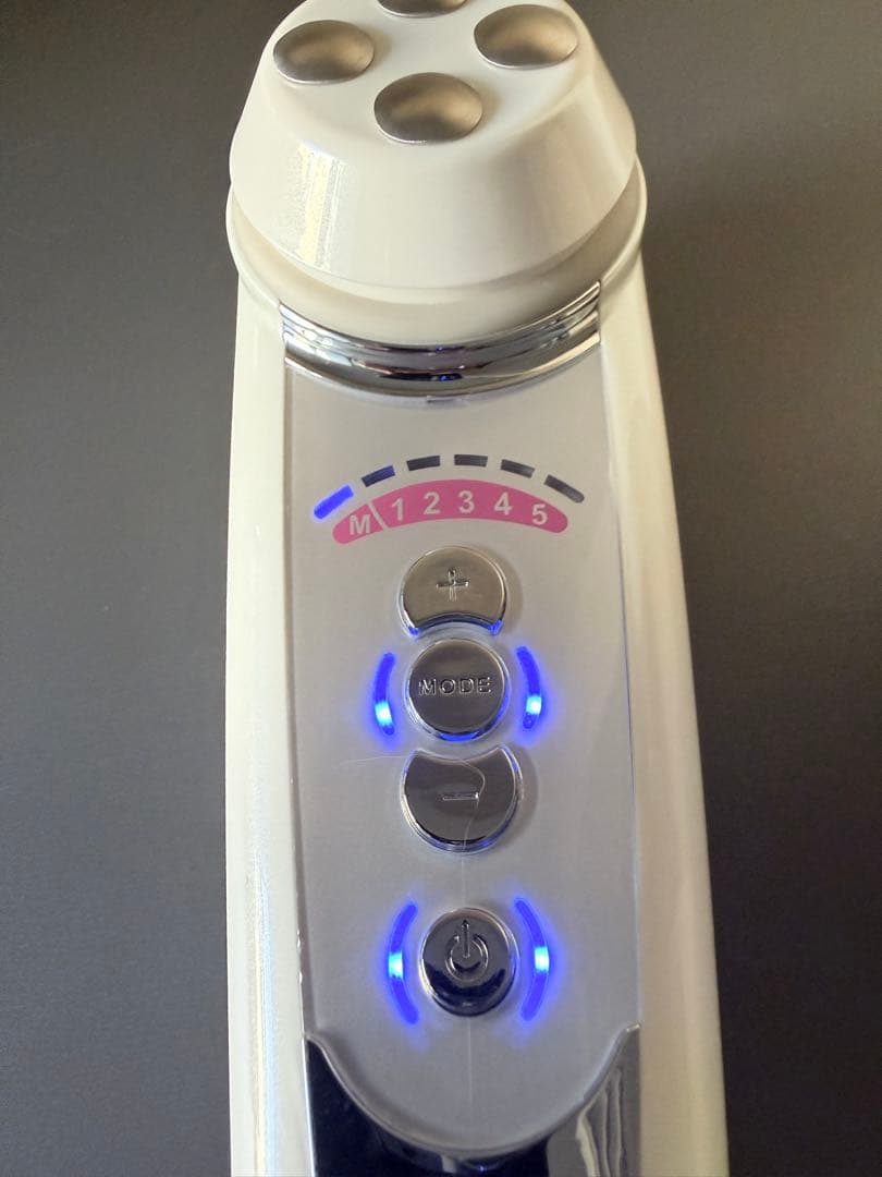 CELL CURE セルキュア4T PLUS 美顔器　ポーチ付
